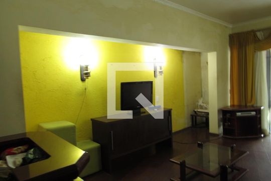 Sala de casa à venda com 3 quartos, 330m² em Parque Continental, Osasco