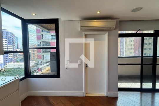 Sala de apartamento à venda com 4 quartos, 270m² em Jardim, Santo André