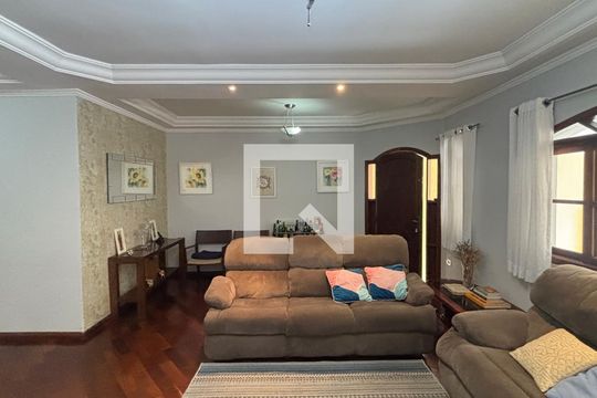 Sala de casa à venda com 3 quartos, 240m² em Vila Metalúrgica, Santo André