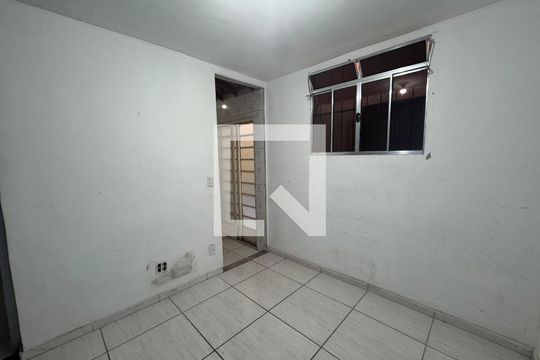 Quarto 1 de casa à venda com 2 quartos, 85m² em Jardim Guanabara, Belo Horizonte
