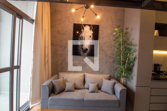 Studio de kitnet/studio para alugar com 1 quarto, 29m² em Jardim das Acacias, São Paulo