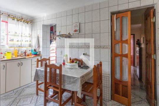Cozinha de apartamento para alugar com 2 quartos, 50m² em Conceição, Diadema