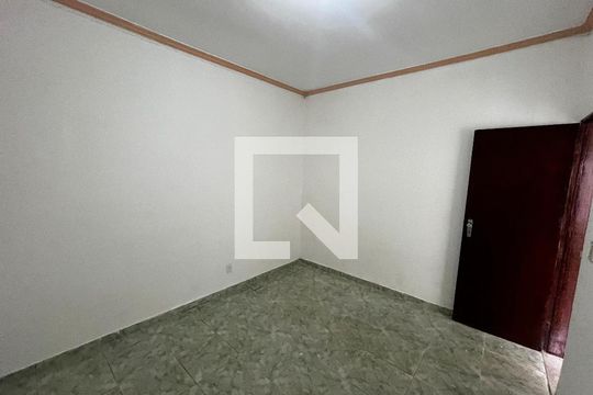 Quarto 1 de casa para alugar com 1 quarto, 100m² em Qr 605, Brasília