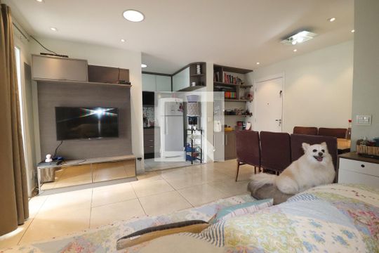 Sala de apartamento à venda com 2 quartos, 70m² em Campestre, Santo André
