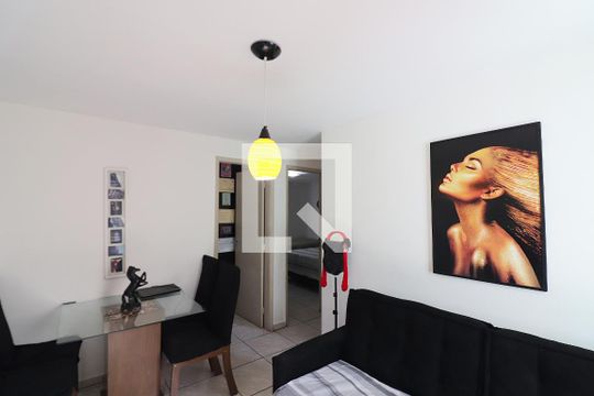 Sala de apartamento para alugar com 2 quartos, 50m² em Ferrazópolis, São Bernardo do Campo