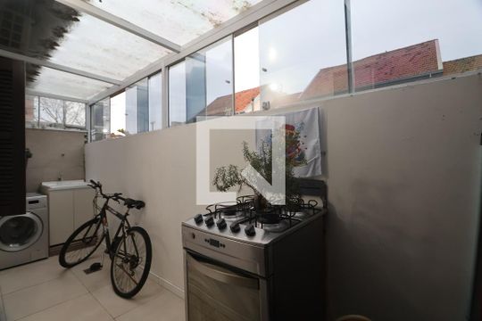 Área de serviço - Churrasqueira de casa de condomínio para alugar com 1 quarto, 43m² em Nossa Senhora das Gracas, Canoas