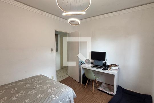 Quarto de casa à venda com 3 quartos, 187m² em Parque Oratório, Santo André