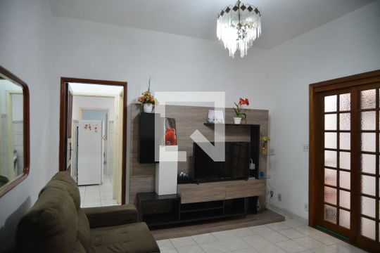 Sala de casa à venda com 4 quartos, 165m² em Vila Eldizia, Santo André