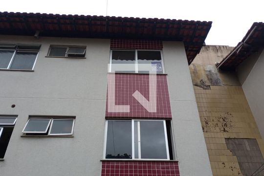 Fachada com Placa de apartamento à venda com 3 quartos, 67m² em Jacarepaguá, Rio de Janeiro