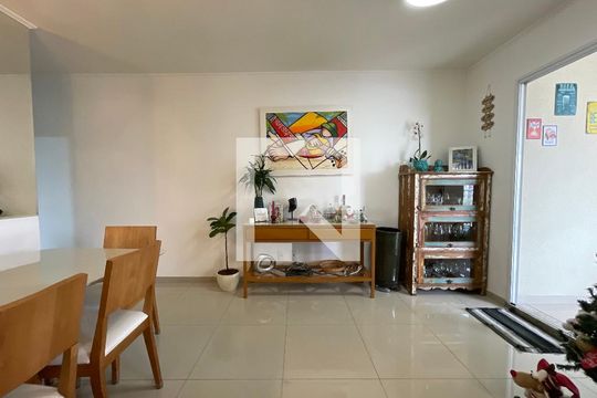 Sala de apartamento à venda com 3 quartos, 95m² em Jardim Lucia, São Paulo