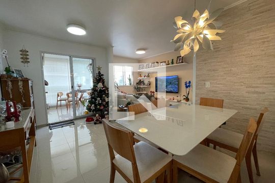 Sala de apartamento à venda com 3 quartos, 95m² em Jardim Lucia, São Paulo