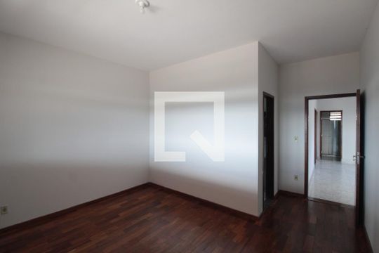 Suite de casa para alugar com 3 quartos, 160m² em Ouro Preto, Belo Horizonte