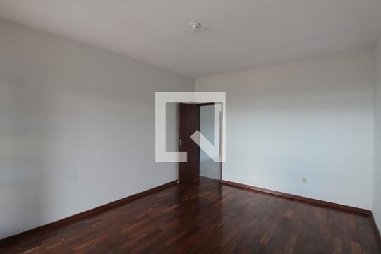 Sala de casa para alugar com 3 quartos, 160m² em Ouro Preto, Belo Horizonte