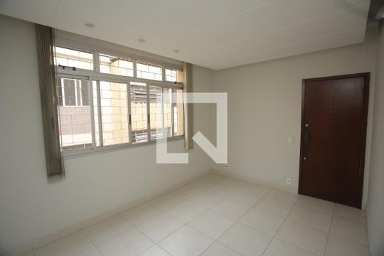 Sala de apartamento para alugar com 3 quartos, 100m² em Coracao de Jesus, Belo Horizonte