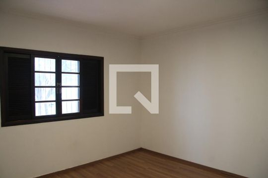 Quarto 1 de casa à venda com 4 quartos, 240m² em Vila Augusta, Guarulhos