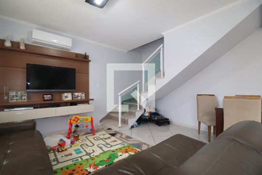 Sala de casa à venda com 3 quartos, 150m² em Vila Camilópolis, Santo André