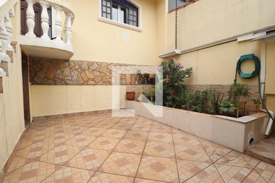 Garagem de casa à venda com 3 quartos, 150m² em Vila Camilópolis, Santo André