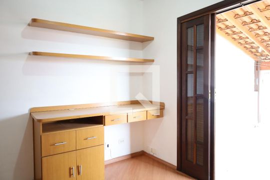 Quarto de casa para alugar com 3 quartos, 120m² em Vila Santana, São Paulo