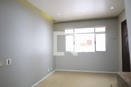 Sala de casa para alugar com 3 quartos, 120m² em Vila Santana, São Paulo