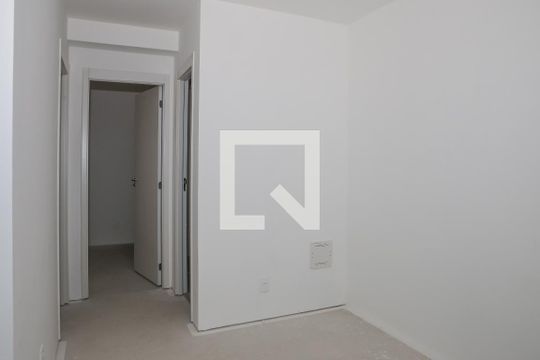 Sala e Cozinha de apartamento à venda com 2 quartos, 41m² em Água Branca, São Paulo