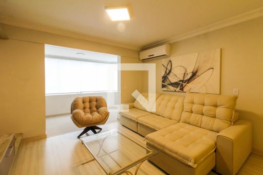 Sala de apartamento à venda com 3 quartos, 102m² em Centro, Canoas