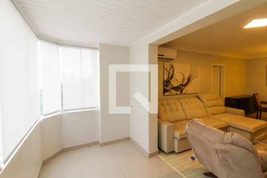 Sala de apartamento à venda com 3 quartos, 102m² em Centro, Canoas