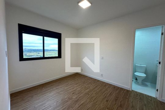 Suíte de apartamento para alugar com 2 quartos, 58m² em Nova Aldeinha, Barueri