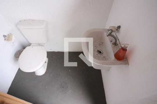 Lavabo de casa à venda com 4 quartos, 245m² em Vila Lucia, São Paulo