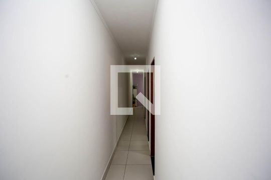 Corredor de casa à venda com 2 quartos, 125m² em Centro, Diadema