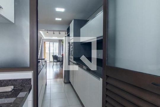 Área de Serviço de apartamento à venda com 3 quartos, 119m² em Centro, Curitiba