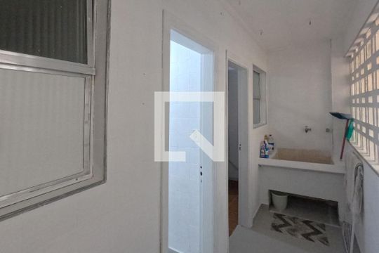Área de Serviço de apartamento para alugar com 2 quartos, 128m² em José Menino, Santos