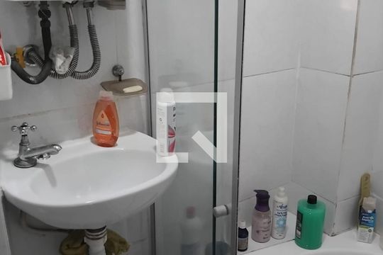 Casa à venda com 2 quartos, 122m² em Benfica, Rio de Janeiro