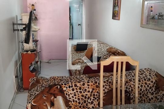 Sala de casa à venda com 2 quartos, 122m² em Benfica, Rio de Janeiro