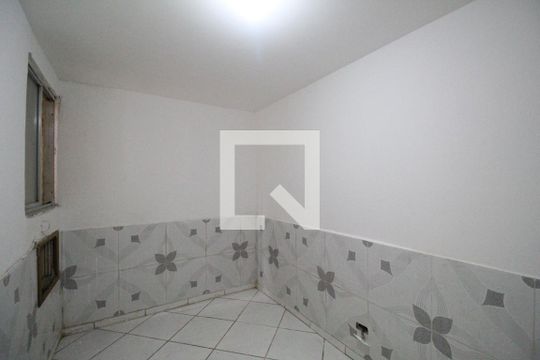 Quarto de casa para alugar com 1 quarto, 40m² em Curicica, Rio de Janeiro