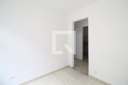 Sala de casa para alugar com 1 quarto, 40m² em Curicica, Rio de Janeiro