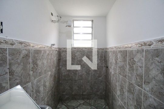 Banheiro de casa para alugar com 1 quarto, 40m² em Curicica, Rio de Janeiro