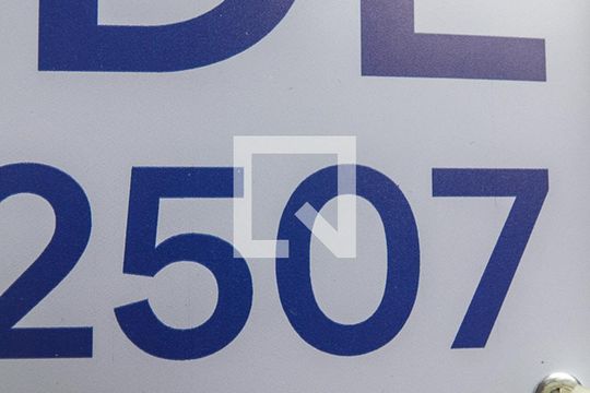 Placa de apartamento para alugar com 2 quartos, 58m² em Jardim São Pedro, Porto Alegre