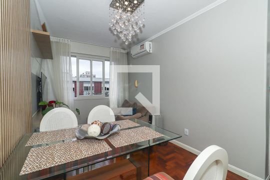Sala de apartamento para alugar com 2 quartos, 58m² em Jardim São Pedro, Porto Alegre