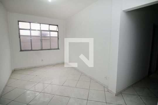 Sala de apartamento à venda com 2 quartos, 70m² em Penha Circular, Rio de Janeiro