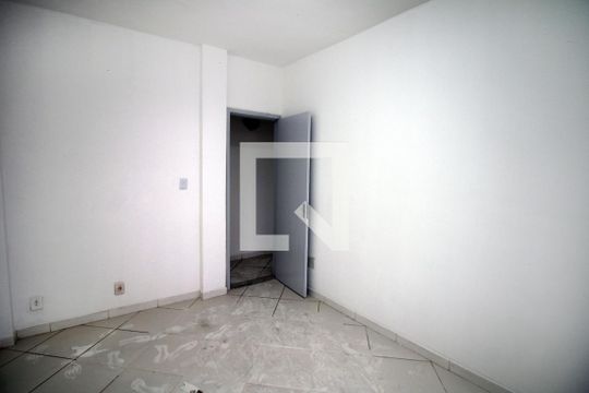 Quarto 1 de apartamento à venda com 2 quartos, 70m² em Penha Circular, Rio de Janeiro