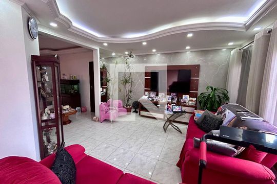 Sala de casa à venda com 3 quartos, 206m² em Jardim Santa Clara, Guarulhos