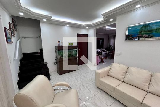 Sala de casa à venda com 3 quartos, 206m² em Jardim Santa Clara, Guarulhos