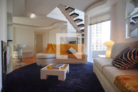 Sala de apartamento à venda com 3 quartos, 340m² em Centro, Novo Hamburgo