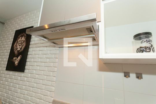 Cozinha de kitnet/studio à venda com 1 quarto, 31m² em Jardim Prudência, São Paulo