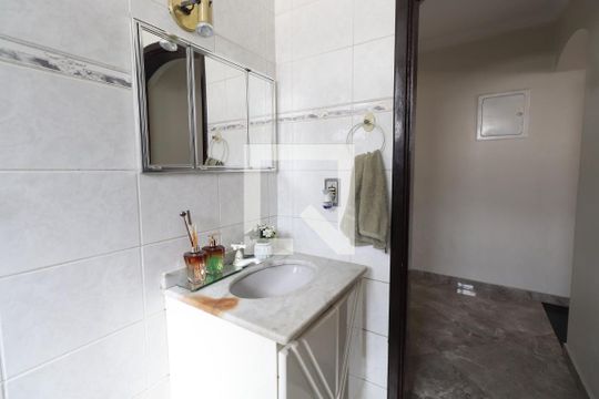 Lavabo de casa para alugar com 4 quartos, 450m² em Vila Esperança, São Paulo
