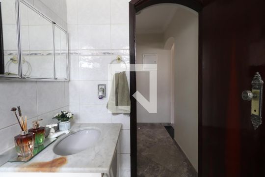 Lavabo de casa para alugar com 4 quartos, 450m² em Vila Esperança, São Paulo