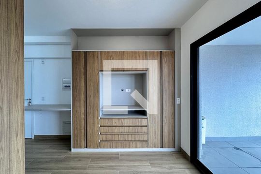 Studio de kitnet/studio à venda com 0 quarto, 30m² em Santo Amaro, São Paulo