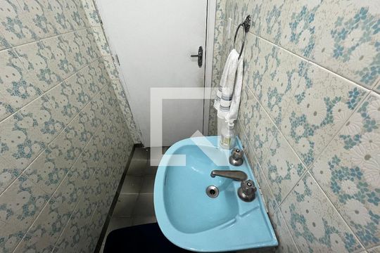 Lavabo de casa à venda com 4 quartos, 200m² em Jardim Franca, São Paulo