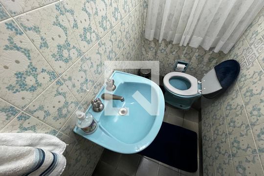 Lavabo de casa à venda com 4 quartos, 200m² em Jardim Franca, São Paulo