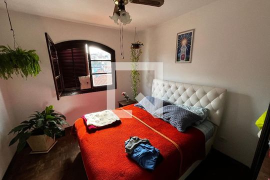 Quarto 2 de casa à venda com 3 quartos, 210m² em Vila Isolina Mazzei, São Paulo